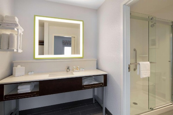 Hampton Inn By Hilton & Suites Raleigh Midtown, NC image 12