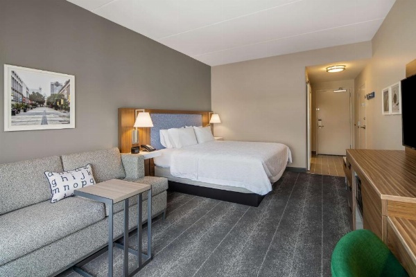 Hampton Inn By Hilton & Suites Raleigh Midtown, NC image 27